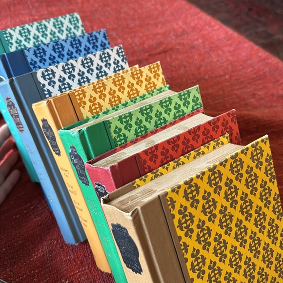 Vintage book set - Picture 6 of 16